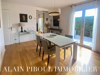 Maison, 156 m²