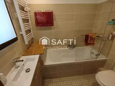 Maison, 174 m²