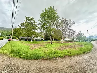Terrain, 1 645 m²