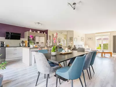 Maison, 182 m²