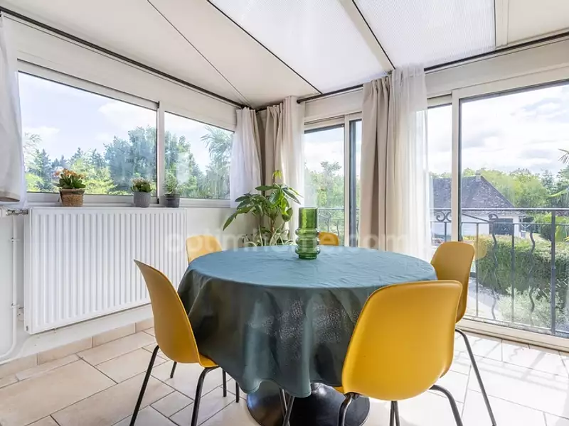 Maison, 211 m²