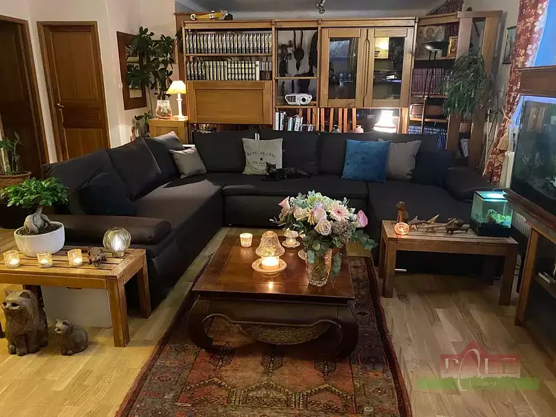 Maison, 221 m²