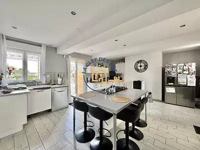 Maison, 174 m²