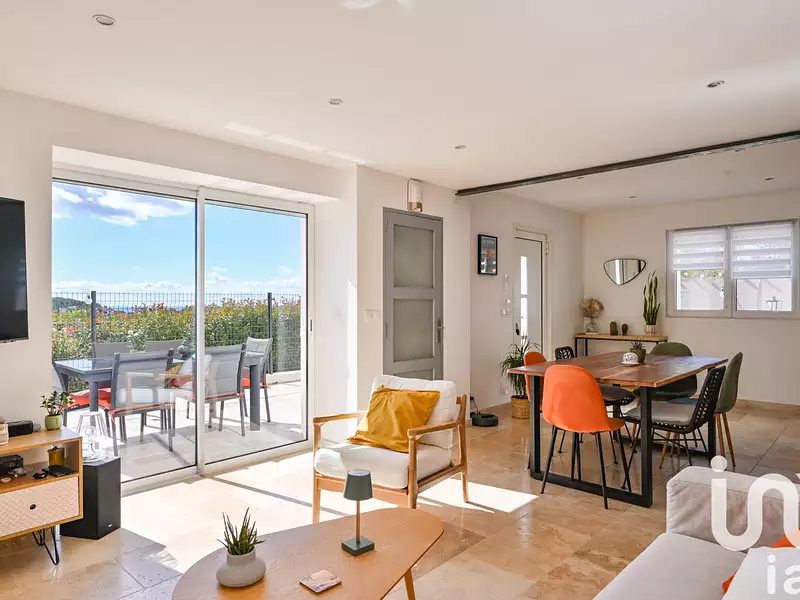 Maison, 75 m²