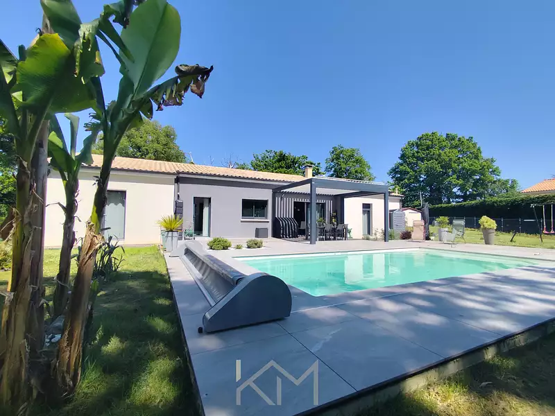 Maison, 138 m²