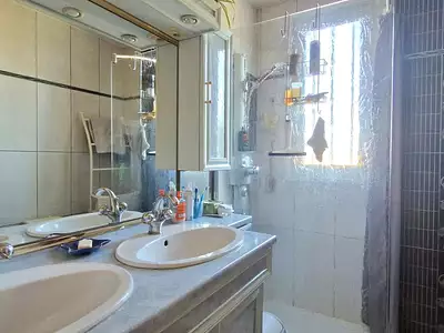 Maison, 99 m²