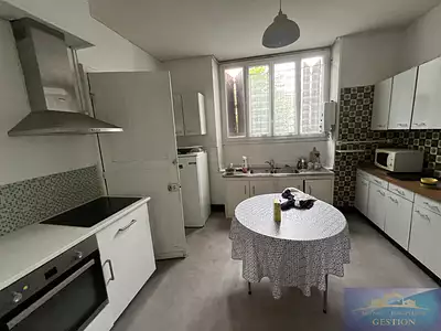 Maison, 300 m²