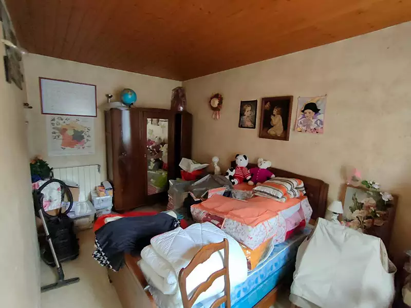 Maison, 196 m²