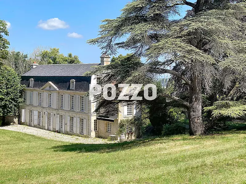 Maison, 340 m²