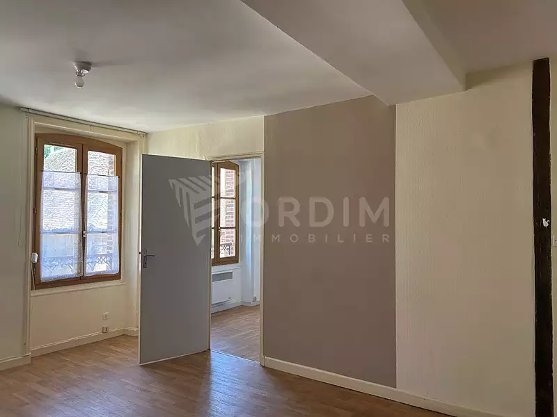 Immeuble, 282,67 m²