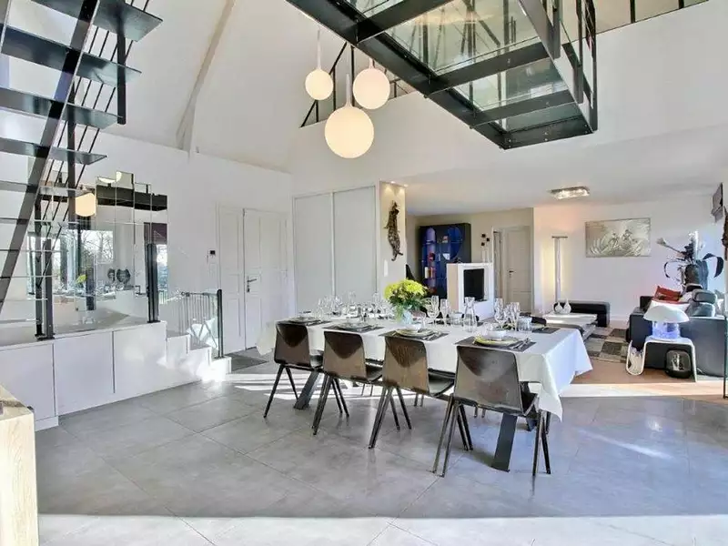 Maison, 180 m²