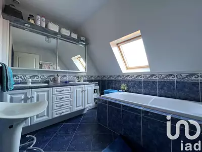 Maison, 217 m²
