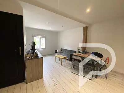 Immeuble, 155 m²