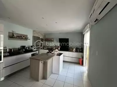 Maison, 138 m²