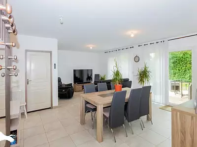 Maison, 94 m²