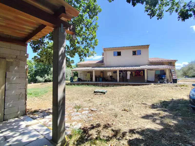 Maison, 175 m²