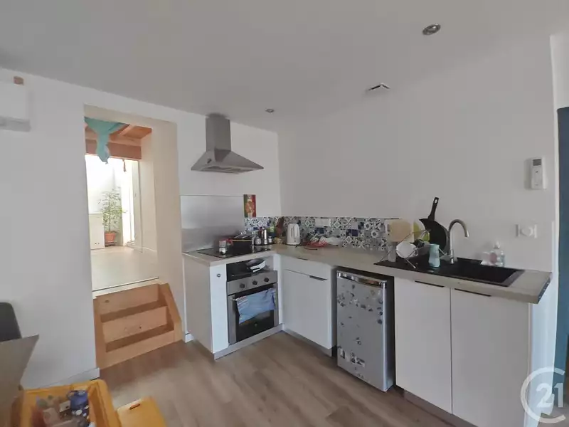 Immeuble, 281 m²