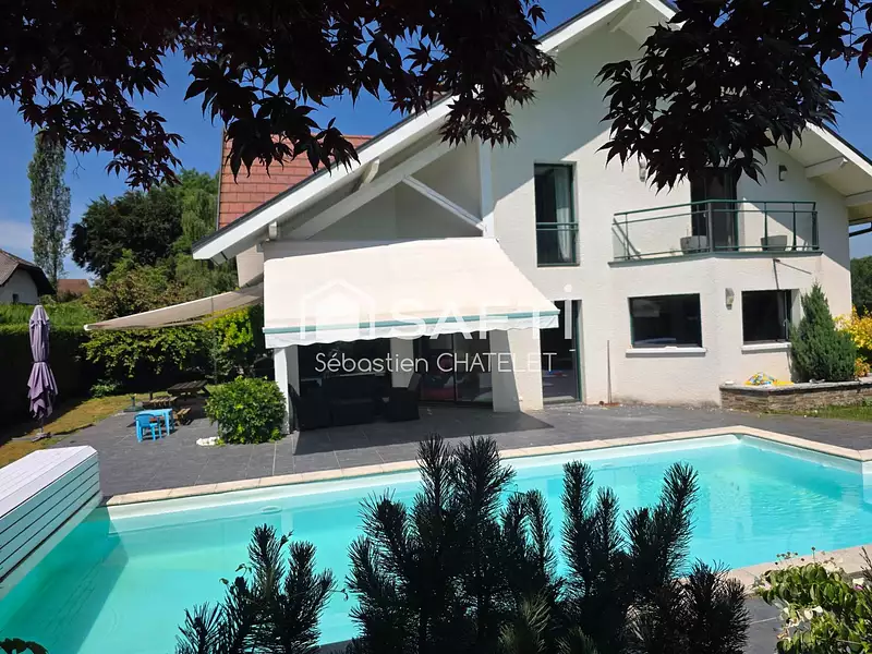 Maison, 258 m²