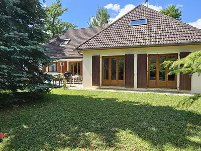 Maison, 250 m²