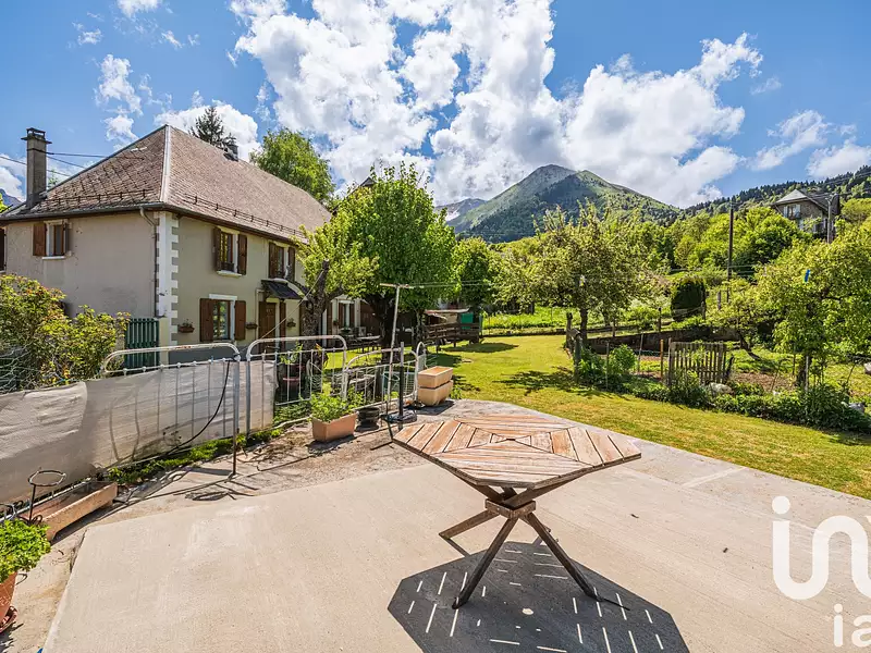 Maison, 265 m²
