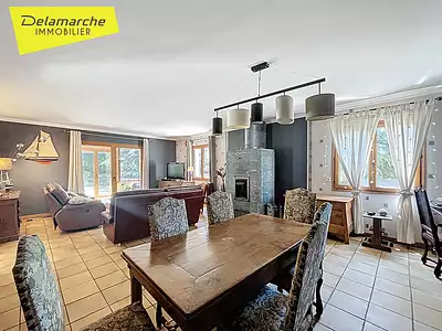 Maison, 257,1 m²