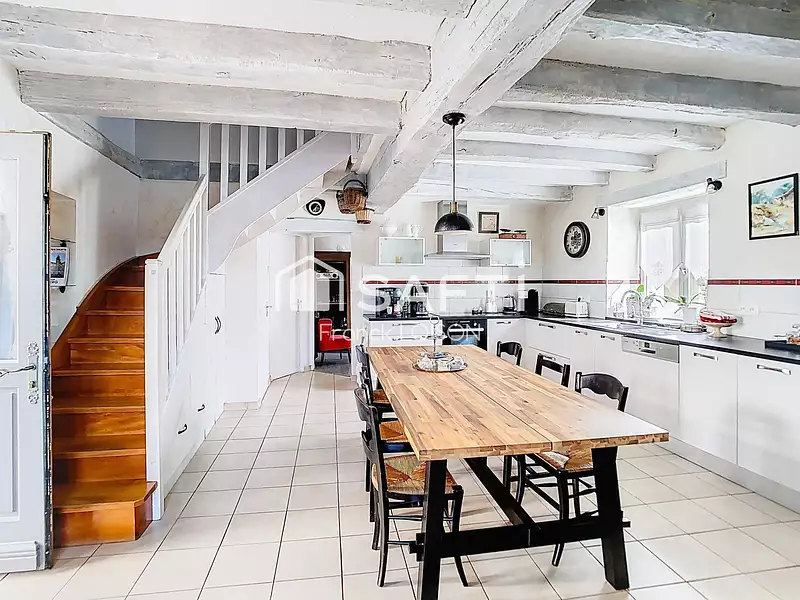 Maison, 223 m²