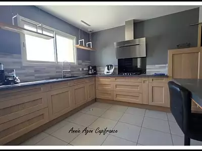 Maison, 145 m²