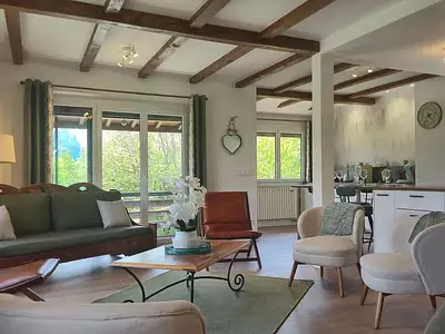 Maison, 196 m²