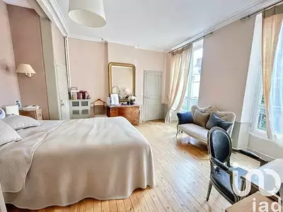 Maison, 325 m²