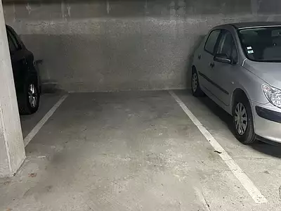 Parking, 10 m²