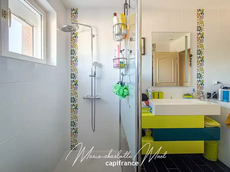 Maison, 174 m²