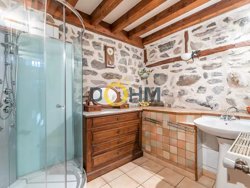 Maison, 223,8 m²
