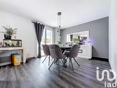 Maison, 102 m²