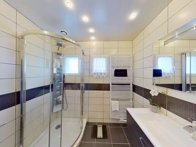 Maison, 107 m²
