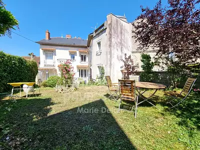 Maison, 270 m²