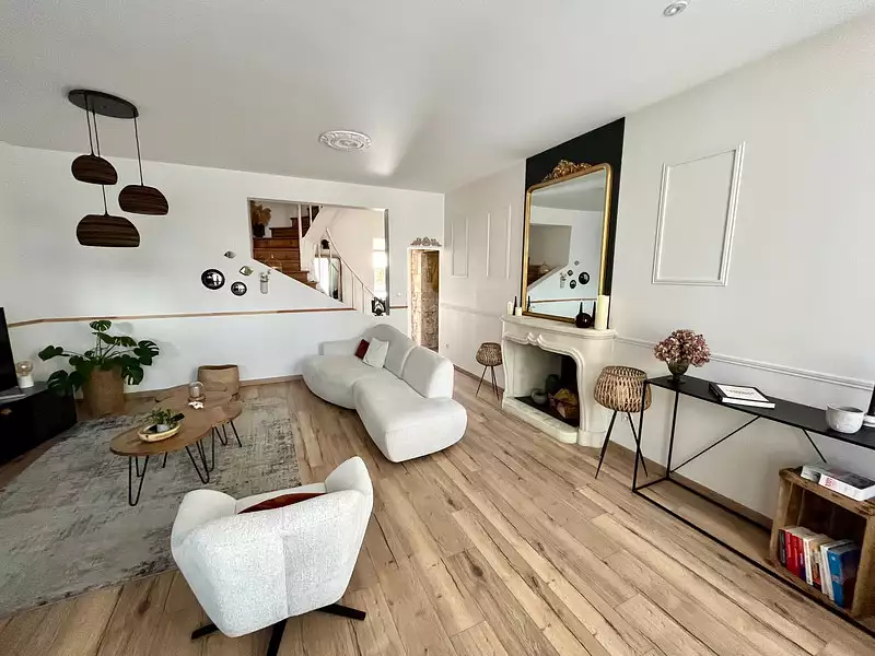 Maison, 400 m²