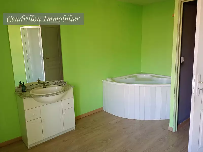 Maison, 190 m²