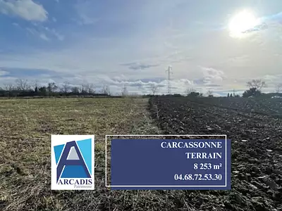 Terrain, 8 253 m²
