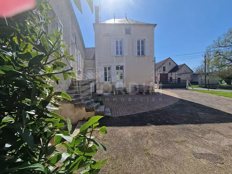 Maison, 210 m²