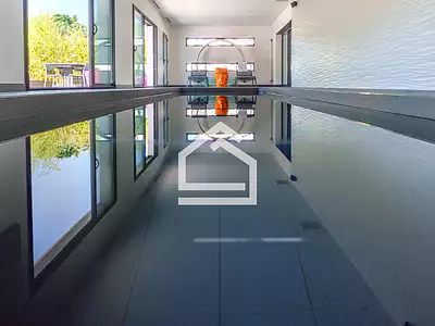 Maison, 250 m²