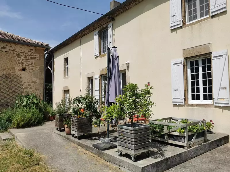 Maison, 536 m²