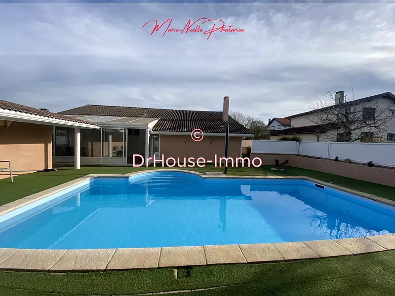 Maison, 142 m²