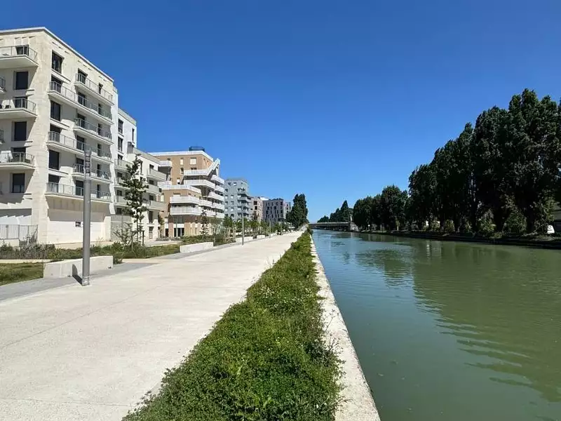 Divers, 143 m²