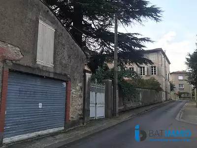 Maison, 719 m²