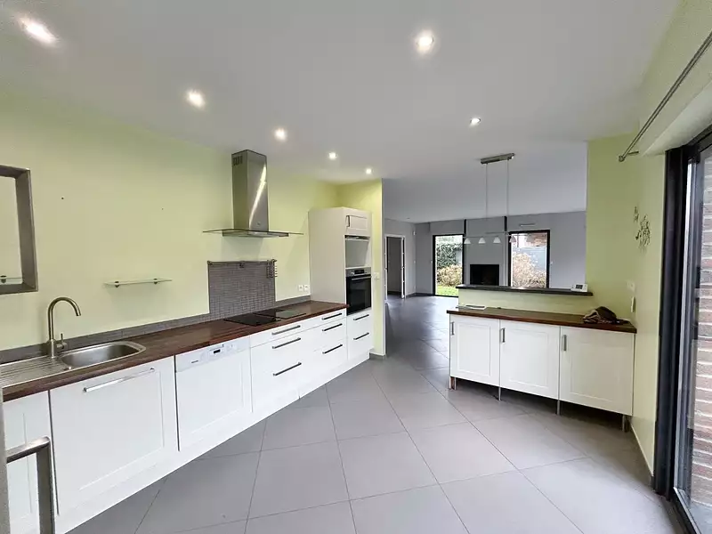 Maison, 162 m²