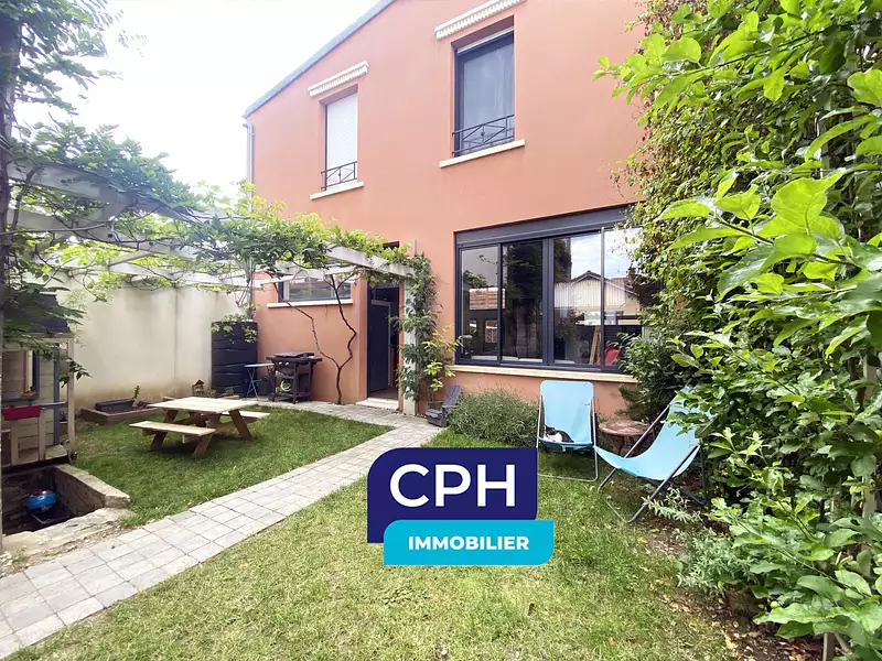 Maison, 120,23 m²