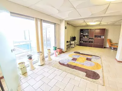 Maison, 570 m²