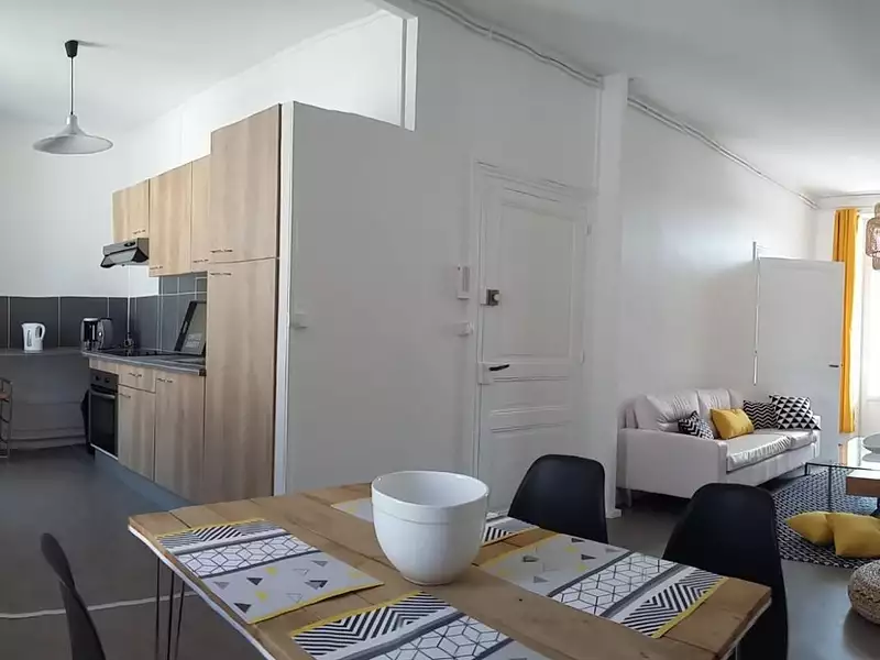 Immeuble, 90 m²
