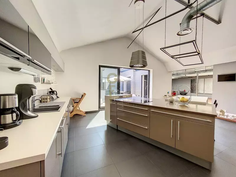 Appartement, 280 m²