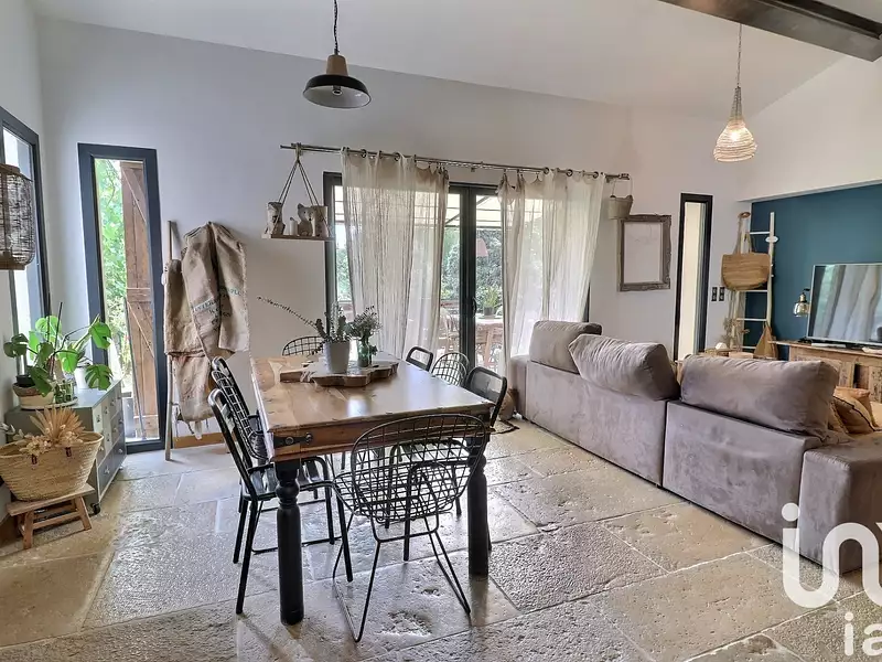 Maison, 105 m²